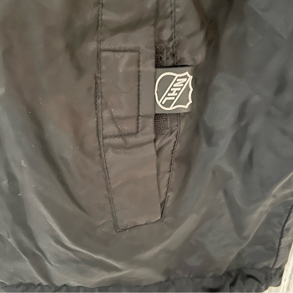 CCM NHL Authentic Pittsburgh Penguins Full Zip Logo Jacket Size Large Vintage - Picture 6 of 11